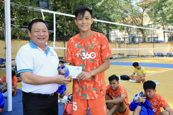 6 đội phía nam bị loại, vô địch sớm gặp á quân ở vòng tứ kết 6 đội phía nam bị loại, vô địch sớm gặp á quân ở vòng tứ kết