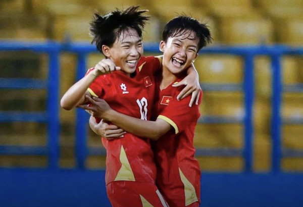 AFC gửi quà đặc biệt đến VFF và đội U.17 nữ Việt Nam AFC gửi quà đặc biệt đến VFF và đội U.17 nữ Việt Nam