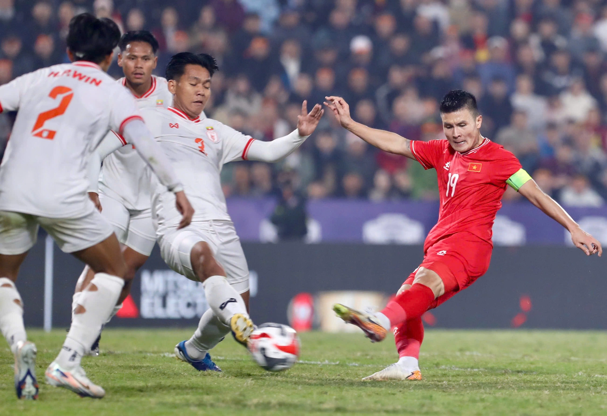 AFF Cup: Hai vấn đề của đội tuyển Việt Nam