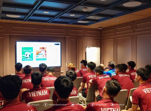 AFF nghiêm cấm U.23 Việt Nam dàn xếp tỷ số, móc ngoặc: Không để bị cám dỗ, mua chuộc AFF nghiêm cấm U.23 Việt Nam dàn xếp tỷ số, móc ngoặc: Không để bị cám dỗ, mua chuộc