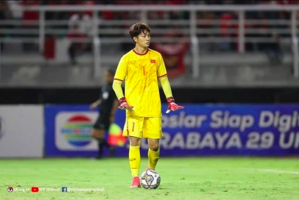 Ai sẽ là thủ môn số 1 của U.23 Việt Nam, thủ môn cao 1,91 m có mất suất? Ai sẽ là thủ môn số 1 của U.23 Việt Nam, thủ môn cao 1,91 m có mất suất?