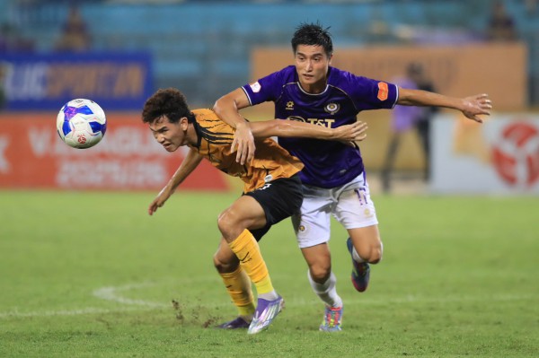 Bảng xếp hạng V-League: Thanh Hóa thua ngược Hà Nội đầy cay đắng, dễ bị HAGL đẩy xuống tận đáy Bảng xếp hạng V-League: Thanh Hóa thua ngược Hà Nội đầy cay đắng, dễ bị HAGL đẩy xuống tận đáy