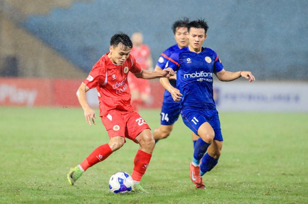 Bảng xếp hạng V-League mới nhất: CLB CAHN bám đuổi quyết liệt ngôi đầu, HAGL không còn chạm đáy Bảng xếp hạng V-League mới nhất: CLB CAHN bám đuổi quyết liệt ngôi đầu, HAGL không còn chạm đáy