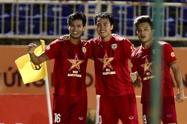 Bảng xếp hạng V-League mới nhất: HAGL vững ngôi đầu, sở hữu thống kê đỉnh nhất