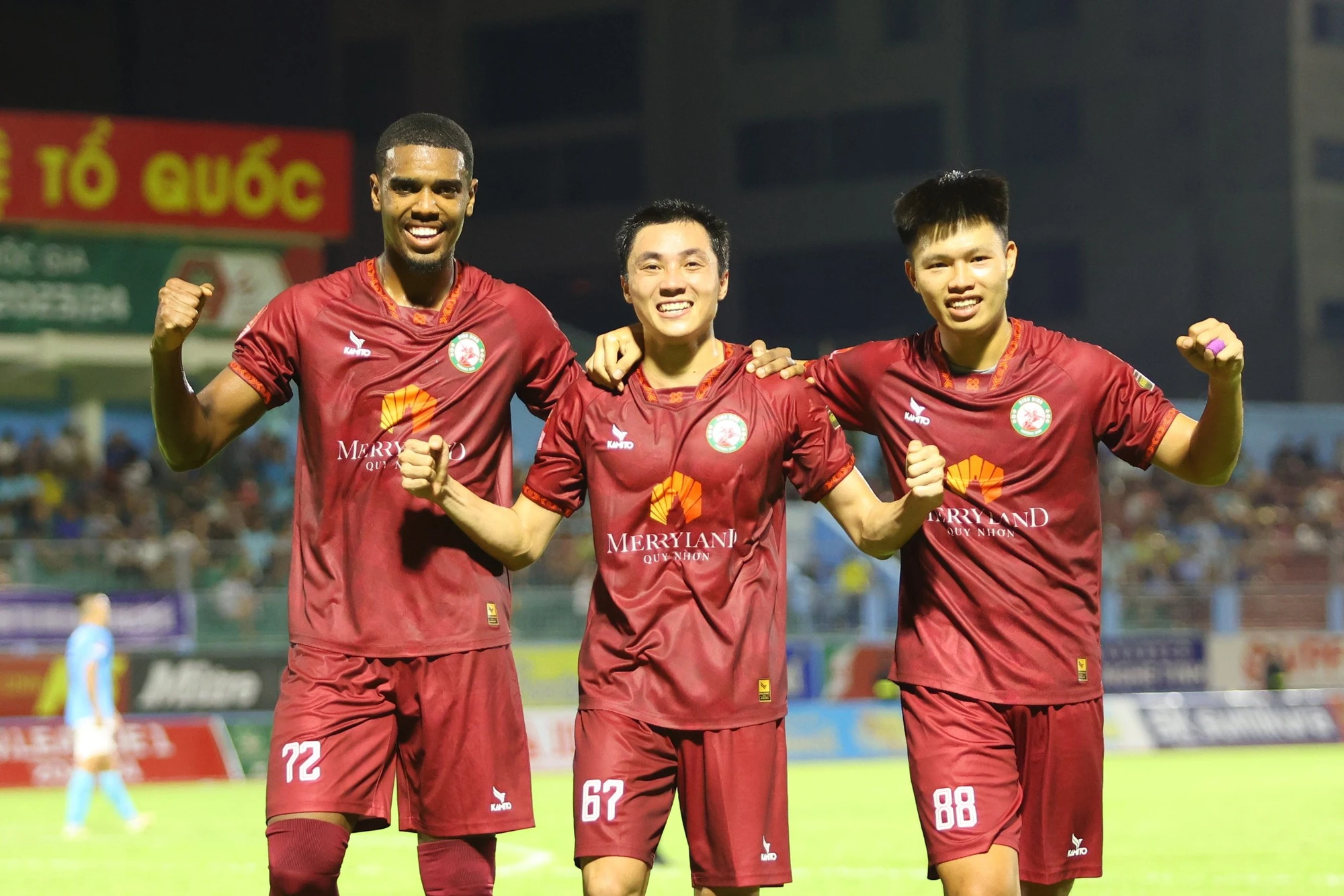 Bảng xếp hạng vòng 21 V-League mới nhất: CLB Nam Định bứt phá về đích, Khánh Hòa khó cứu