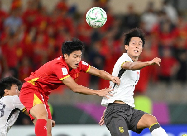 Báo Hàn Quốc: ‘Thật khó tin khi chúng ta gặp U.23 Việt Nam trong hoàn cảnh này' Báo Hàn Quốc: ‘Thật khó tin khi chúng ta gặp U.23 Việt Nam trong hoàn cảnh này'