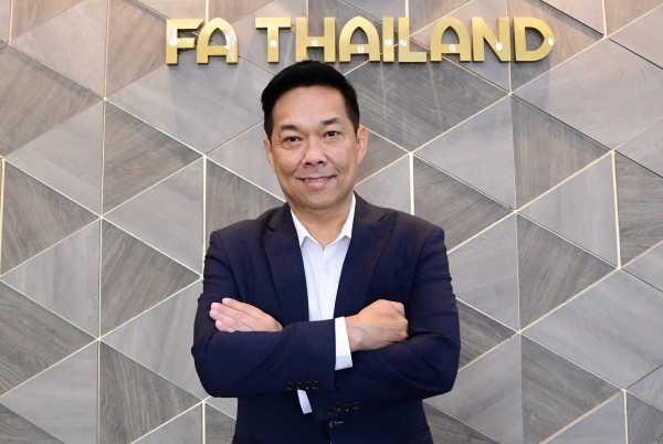 Báo Thái Lan viết gì về sự cố FAT nhầm Quốc kỳ Việt Nam?