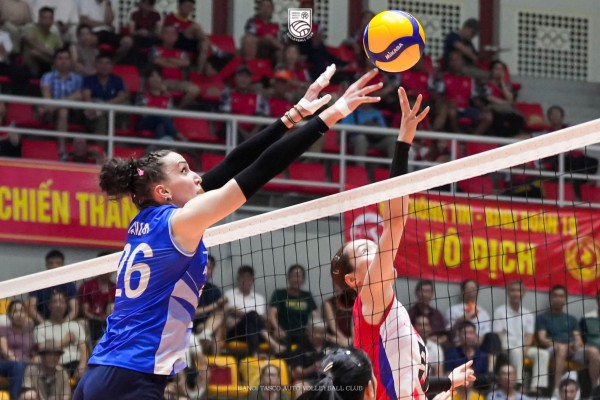 Bất ngờ thú vị tại giải bóng chuyền vô địch quốc gia Bất ngờ thú vị tại giải bóng chuyền vô địch quốc gia