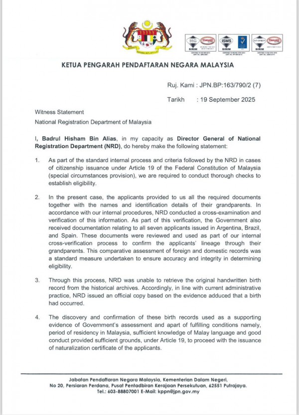 Bất thường trong hồ sơ nhập tịch Malaysia của 7 cầu thủ, dẫn đến án phạt nặng từ FIFA Bất thường trong hồ sơ nhập tịch Malaysia của 7 cầu thủ, dẫn đến án phạt nặng từ FIFA