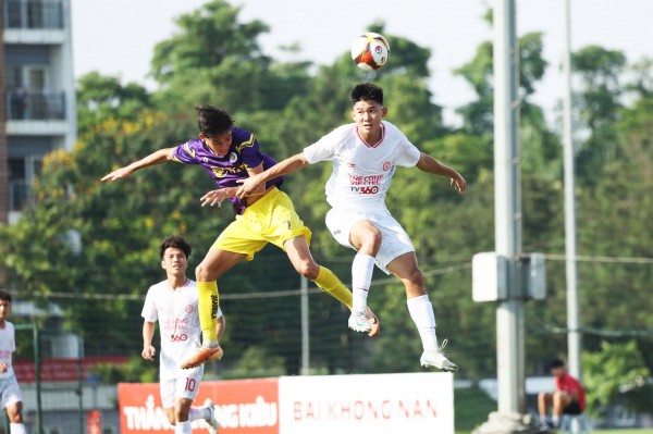 'Báu vật' của bầu Đức ghi bàn, HAGL thẳng tiến vào vòng chung kết U.21 'Báu vật' của bầu Đức ghi bàn, HAGL thẳng tiến vào vòng chung kết U.21