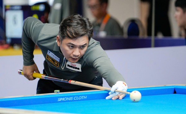 Billiards: Bị gác sâu, Trần Quyết Chiến tung sê-ri 'khủng', hòa nghẹt thở Trần Thanh Lực