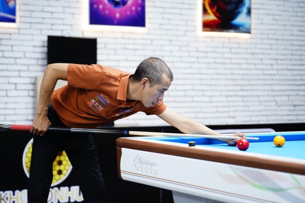 Billiards: Trần Quyết Chiến tung sê-ri 'khủng', đánh bại đương kim vô địch quốc gia Billiards: Trần Quyết Chiến tung sê-ri 'khủng', đánh bại đương kim vô địch quốc gia
