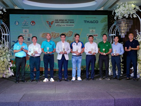 Bóng đá Thanh Niên sinh viên: Khi trái tim các cầu thủ chung một nhịp đập