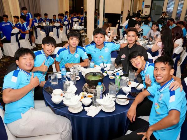 Bóng đá Thanh Niên sinh viên: Khi trái tim các cầu thủ chung một nhịp đập