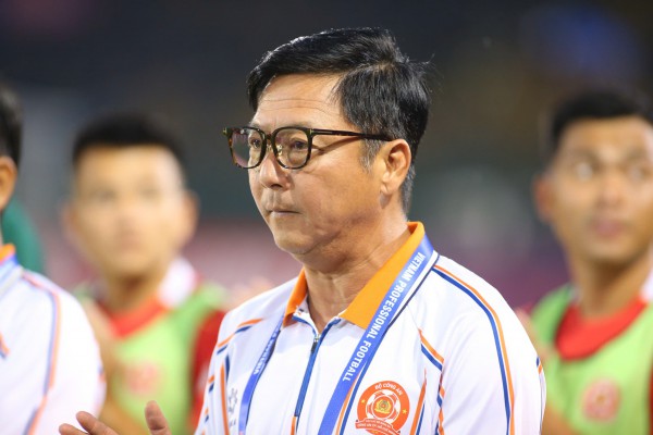 CLB CA TP.HCM: Bản lĩnh và tài cầm quân của HLV Lê Huỳnh Đức CLB CA TP.HCM: Bản lĩnh và tài cầm quân của HLV Lê Huỳnh Đức