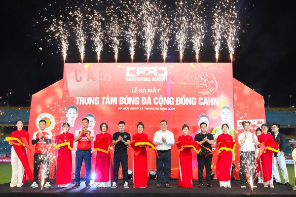 CLB CAHN có bước đi quan trọng, Quang Hải cùng Nguyễn Filip rạng rỡ có mặt CLB CAHN có bước đi quan trọng, Quang Hải cùng Nguyễn Filip rạng rỡ có mặt