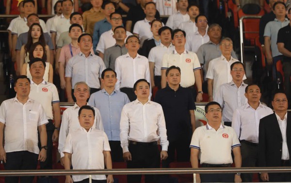 CLB Công an TP.HCM thắng trận đầu V-League: Lâu rồi sân Thống Nhất mới vui đến thế!