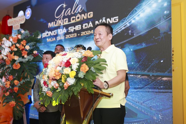CLB SHB Đà Nẵng mừng công trở lại V-League, đặt mục tiêu 'khủng' ở mùa tới