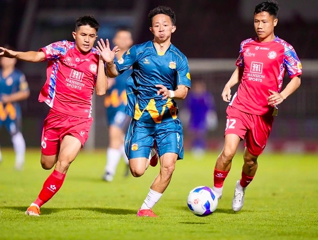 Các tiền vệ ghi bàn ‘xoành xoạch’, đội tuyển Việt Nam trút gánh nặng ngàn cân Các tiền vệ ghi bàn ‘xoành xoạch’, đội tuyển Việt Nam trút gánh nặng ngàn cân