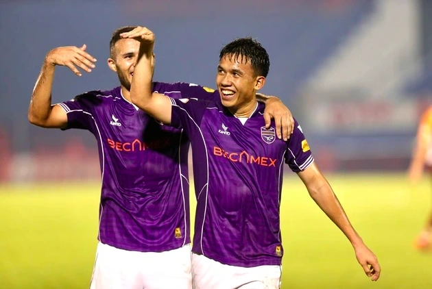 Các tiền vệ ghi bàn ‘xoành xoạch’, đội tuyển Việt Nam trút gánh nặng ngàn cân Các tiền vệ ghi bàn ‘xoành xoạch’, đội tuyển Việt Nam trút gánh nặng ngàn cân