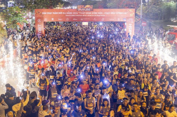 Chạy bộ xuyên giao thừa đánh dấu lần đầu tiên có giải chạy đêm quy mô lớn Chạy bộ xuyên giao thừa đánh dấu lần đầu tiên có giải chạy đêm quy mô lớn