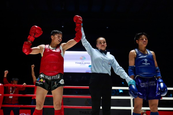 Chiến thuật đặc biệt giúp 2 võ sĩ muay Việt Nam đánh bại người Thái, lên đỉnh vinh quang! Chiến thuật đặc biệt giúp 2 võ sĩ muay Việt Nam đánh bại người Thái, lên đỉnh vinh quang!