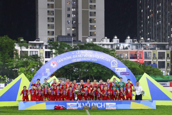 Chủ tịch FIFA gửi quà đặc biệt, cảm ơn Chủ tịch VFF và chúc mừng đội nữ TP.HCM I Chủ tịch FIFA gửi quà đặc biệt, cảm ơn Chủ tịch VFF và chúc mừng đội nữ TP.HCM I