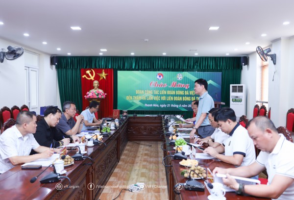 Chủ tịch VFF thăm LĐBĐ Thanh Hóa, mong có thêm tài năng cho đội tuyển quốc gia Chủ tịch VFF thăm LĐBĐ Thanh Hóa, mong có thêm tài năng cho đội tuyển quốc gia