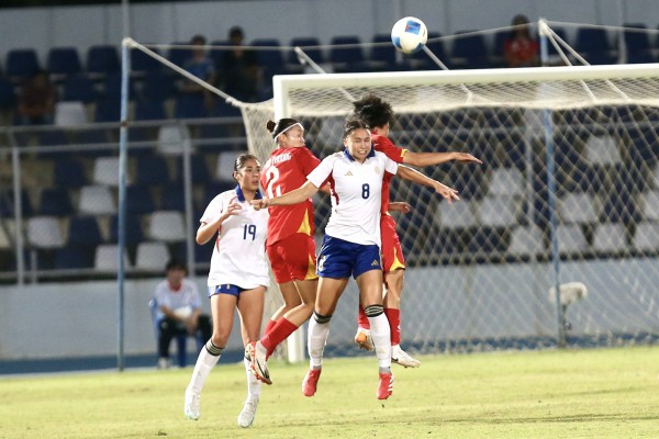 Chuyên gia châu Á: ‘Thật bất công và tiếc cho đội tuyển nữ Việt Nam vì thiếu VAR’ Chuyên gia châu Á: ‘Thật bất công và tiếc cho đội tuyển nữ Việt Nam vì thiếu VAR’