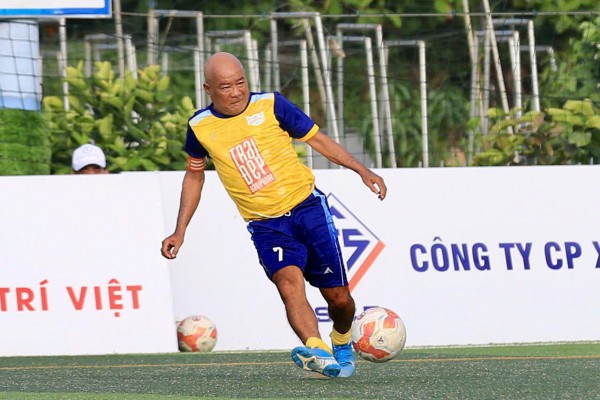 Công Nhậm lập hat-trick, Minh 'nhí' ghi cú đúp tạo kịch tính tại Trường ĐH Đồng Tháp