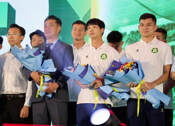 Công Phượng báo tin vui, CLB Bình Phước tự tin đấu trận 'chung kết' tranh vé play-off Công Phượng báo tin vui, CLB Bình Phước tự tin đấu trận 'chung kết' tranh vé play-off