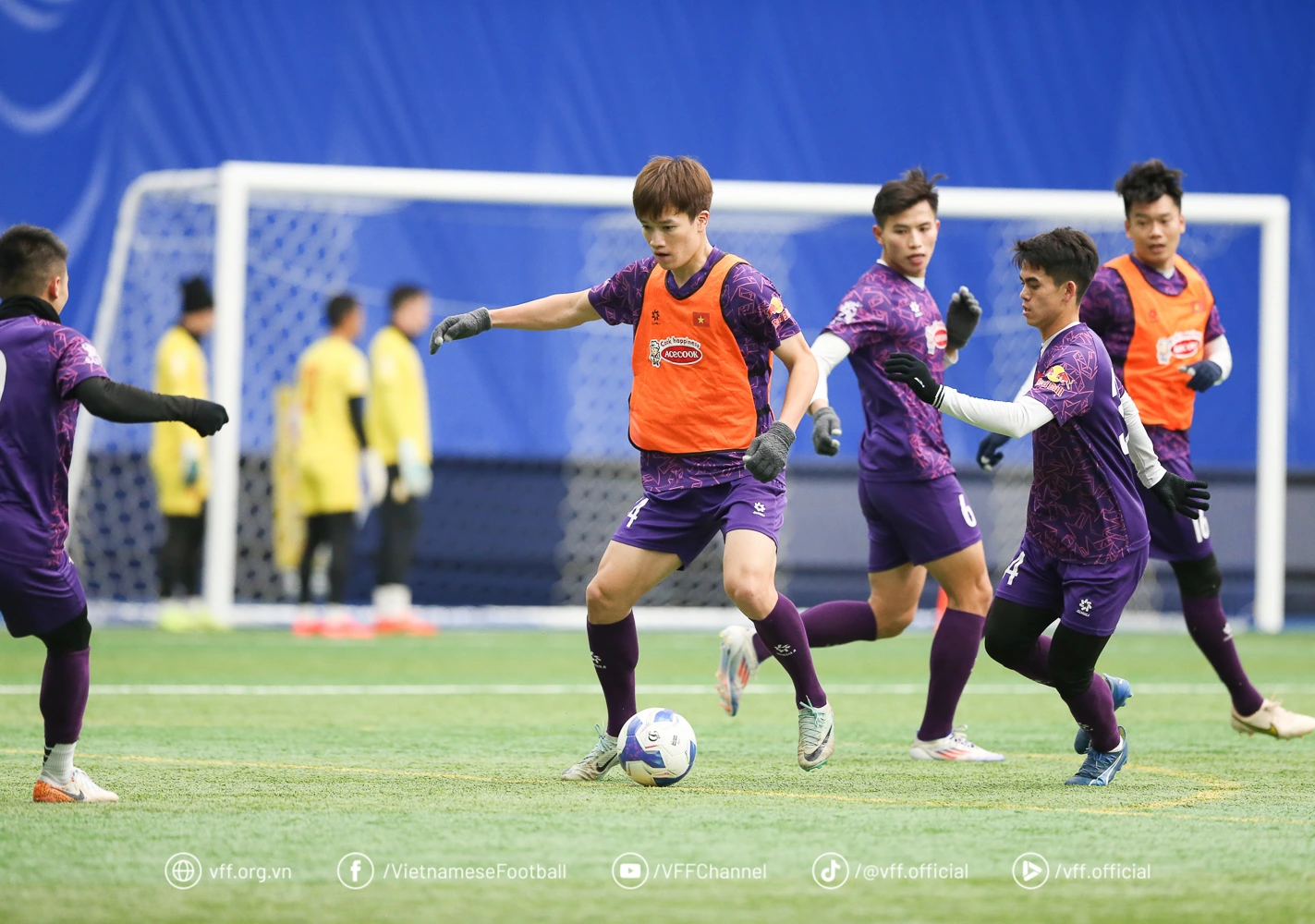 Cứ hễ thắng Lào trận ra quân, Việt Nam lại có duyên vào chung kết AFF Cup