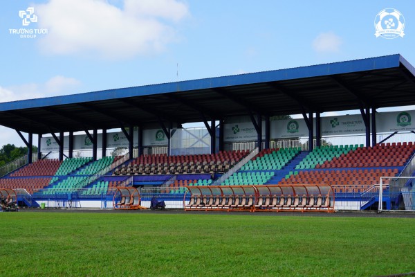 Cuộc cách mạng bóng đá ở CLB Bình Phước và mô hình Buriram United