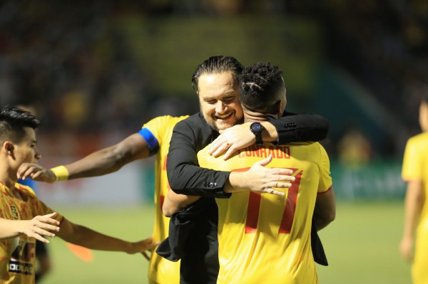 Dàn sao mang thương hiệu Popov sẽ giúp U.23 Việt Nam chơi máu lửa hơn Dàn sao mang thương hiệu Popov sẽ giúp U.23 Việt Nam chơi máu lửa hơn