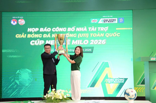Duy Mạnh, Tuấn Hải truyền lửa cho cầu thủ nhí ở giải U.11 toàn quốc Cúp Nestlé MILO 2026 Duy Mạnh, Tuấn Hải truyền lửa cho cầu thủ nhí ở giải U.11 toàn quốc Cúp Nestlé MILO 2026