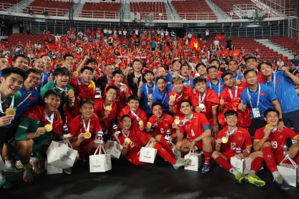 Gần 31 tỉ đồng tiền thưởng cho đoàn Việt Nam tại SEA Games 33: Ai được nhiều nhất? Gần 31 tỉ đồng tiền thưởng cho đoàn Việt Nam tại SEA Games 33: Ai được nhiều nhất?