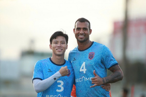 Geovane và Janclesio chính thức được đề nghị hỗ trợ nhập tịch Việt Nam: Thầy Kim và Bộ Tư pháp vào cuộc Geovane và Janclesio chính thức được đề nghị hỗ trợ nhập tịch Việt Nam: Thầy Kim và Bộ Tư pháp vào cuộc