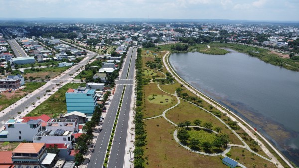 Giải Bình Phước marathon – Trường Tươi Group lần II: 'Những bước chạy của chiến binh xanh'