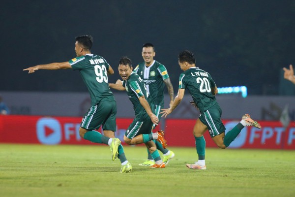 Giải hạng nhất tới hồi gay cấn