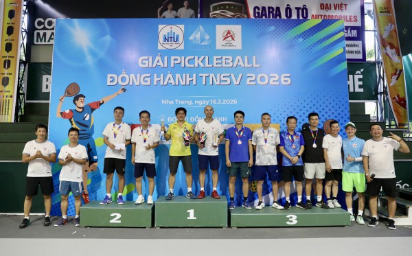 Giải pickleball thắt chặt tình cảm giữa những người cống hiến cho giải TNSV THACO cup 2026