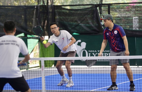 Giải pickleball thắt chặt tình cảm giữa những người cống hiến cho giải TNSV THACO cup 2026