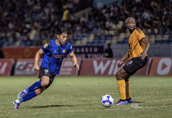 HAGL phải 'mở tài khoản' ở V-League, nếu không muốn rơi vào khủng hoảng HAGL phải 'mở tài khoản' ở V-League, nếu không muốn rơi vào khủng hoảng