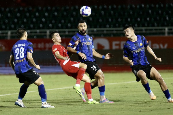 HLV HAGL chỉ mong hòa mà còn không được, HLV Lê Huỳnh Đức nói điều cực sốc về Tiến Linh HLV HAGL chỉ mong hòa mà còn không được, HLV Lê Huỳnh Đức nói điều cực sốc về Tiến Linh