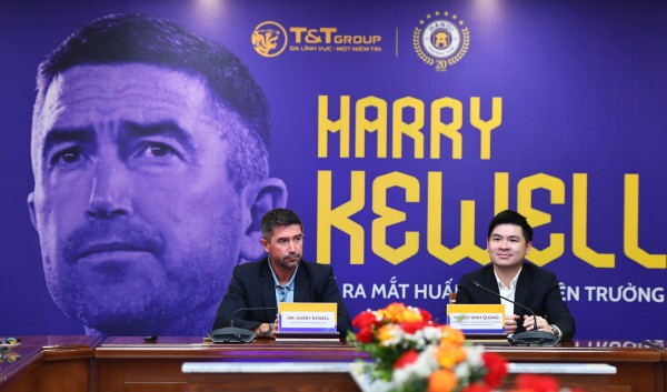 HLV Hà Nội Harry Kewell: ‘Có Robbie Fowler là bạn thân, tôi sẽ hiểu hơn bóng đá châu Á’ HLV Hà Nội Harry Kewell: ‘Có Robbie Fowler là bạn thân, tôi sẽ hiểu hơn bóng đá châu Á’