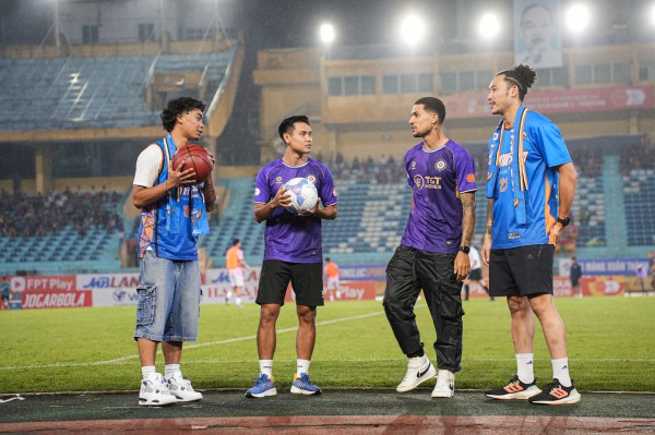 HLV Harry Kewell gọi, Đỗ Hoàng Hên trả lời: Ra mắt đội tuyển Việt Nam cùng Xuân Son?