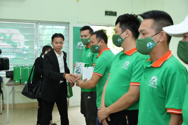 HLV Hoàng Anh Tuấn đặt nền móng khánh thành Học viện bóng đá Phù Đổng