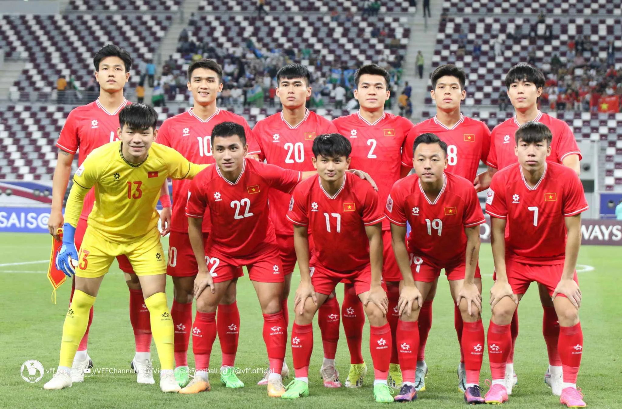 HLV Hoàng Anh Tuấn: 'Đội U.23 Việt Nam sẽ rất khác ở tứ kết, Iraq không hề yếu’