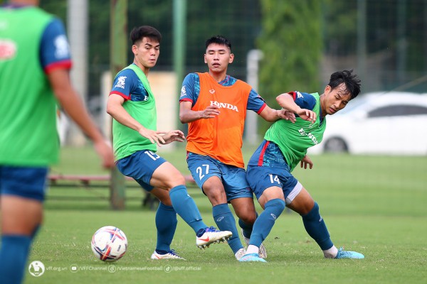 HLV Hoàng Anh Tuấn rút gọn danh sách đội tuyển U23 Việt Nam xuống 26 cầu thủ