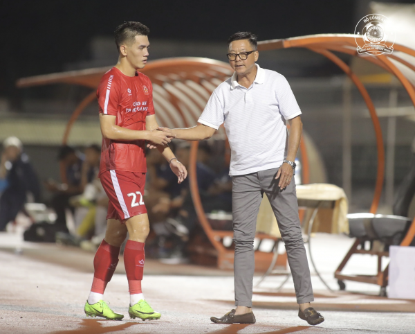 HLV Huỳnh Đức, Tiến Linh và màn tái ngộ đầy duyên nợ: Trận ‘derby’ TP.HCM cực nóng