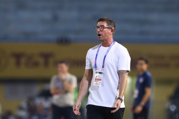 HLV Kewell đau xót ‘Hà Nội phải trả giá đắt’, HLV Ninh Bình 'Hoàng Đức hay như người ngoài hành tinh’ HLV Kewell đau xót ‘Hà Nội phải trả giá đắt’, HLV Ninh Bình 'Hoàng Đức hay như người ngoài hành tinh’